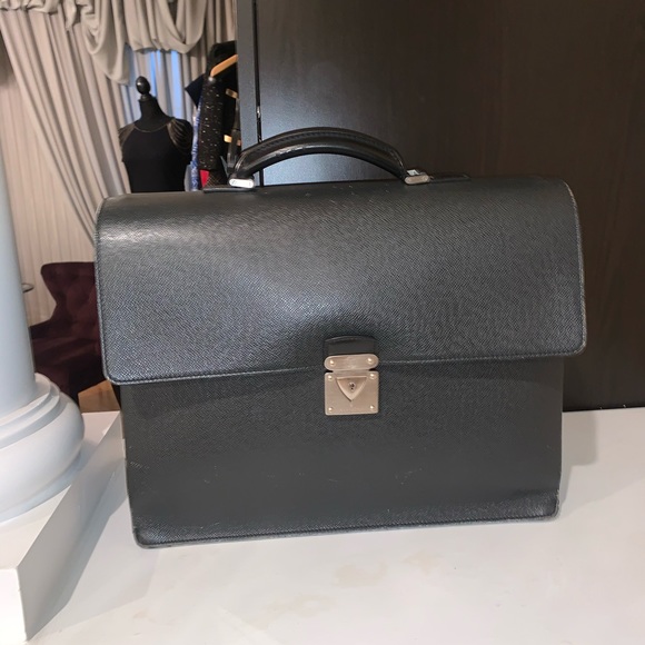 Luis Vuitton men briefcase - Picture 2 of 12